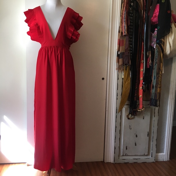 no brand Dresses & Skirts - Red Maxi dress with Ruffle shoulder size:XL V neck